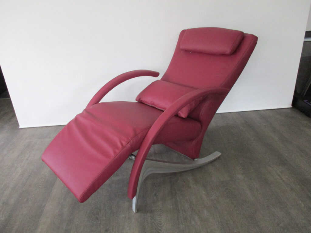 Moderne Polsterei – individuelle Möbelbezüge nach Maß für Sofa, Stuhl & Eckbank